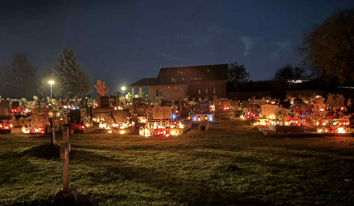 Pamiatka zosnulých na obecnom cintoríne 2025
